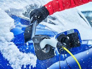 Supporting image for story: How can I make sure my EV is running as efficiently as possible during winter?