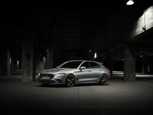 Supporting image for story: Genesis bolsters upcoming range of cars with G70 Shooting Brake