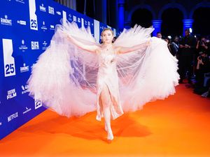 Supporting image for story: Florence Pugh dazzles in pink on British Independent Film Awards red carpet