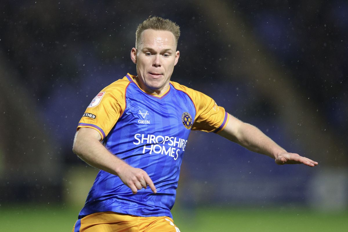 Anthony Scully undergoes scan on knee - Michael Appleton provides injury update