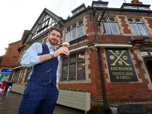 Supporting image for story: Prominent Shrewsbury town centre pub and restaurant reopens after family takeover
