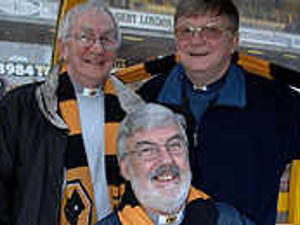 Supporting image for story: Wolves fans keep the faith