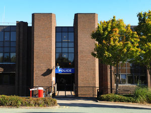 Supporting image for story: Man, 23, arrested in Telford police County Lines bust