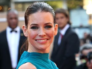 Supporting image for story: Evangeline Lilly attends rally in support of ‘bodily sovereignty’