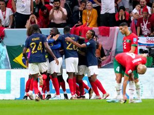 Supporting image for story: France survive scare before beating battling Morocco to reach World Cup final