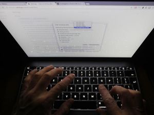 Supporting image for story: Microsoft brings its antivirus software to Google Chrome