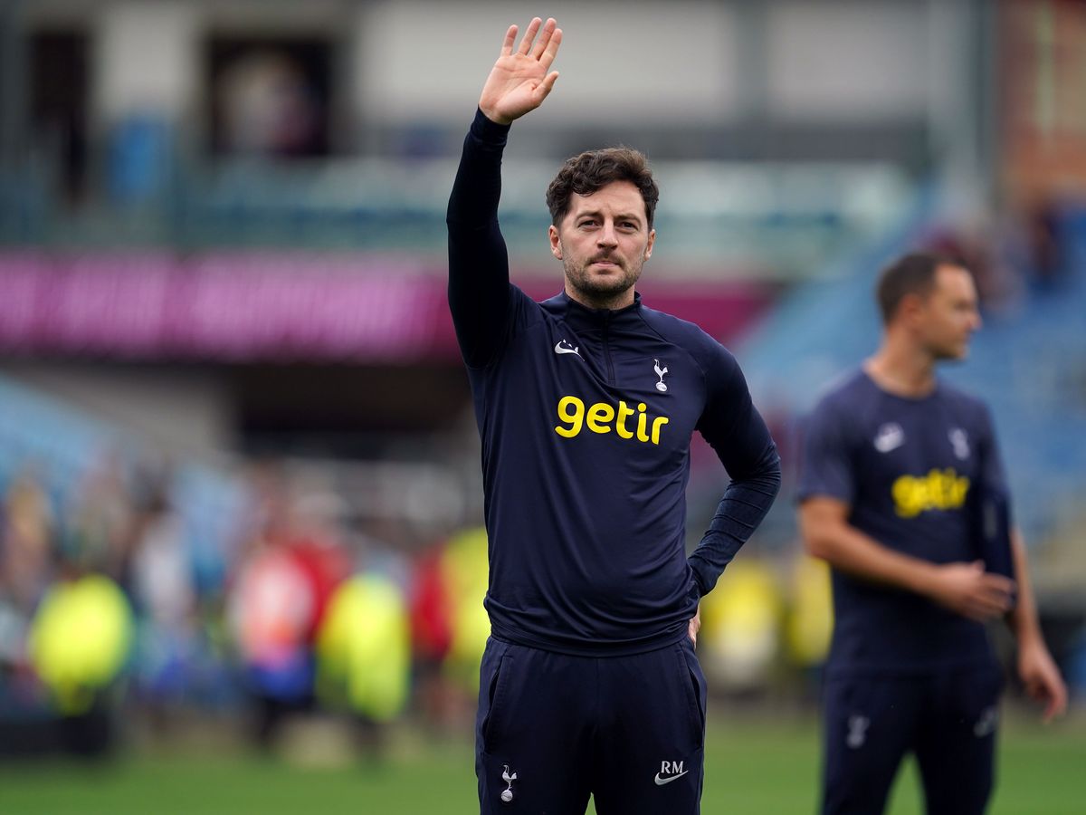 Ryan Mason set for first permanent managerial role after agreeing West Brom move