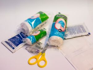 Supporting image for story: Smart bandages using 5G to track your health are to be trialled in the UK