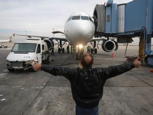 Supporting image for story: Syria takes first steps in new era after fall of Assad dynasty