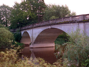 Supporting image for story: River Severn bridge to be closed in preparation for major works