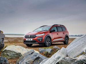 Supporting image for story: First Drive: The Dacia Jogger is a budget-friendly car with big ambitions