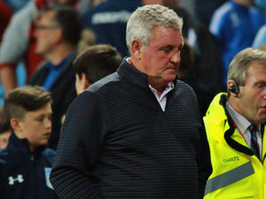 Supporting image for story: Brentford 2 Aston Villa 1 - Report