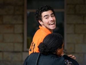 Supporting image for story: Man accused of UnitedHealthcare chief executive’s death to face New York court