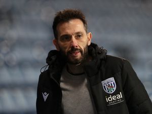 Supporting image for story: Carlos Corberan 'full focus' on match and not disrespecting "amazing" West Brom amid no Southampton approach