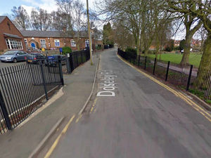 Supporting image for story: Parents call for Telford primary school crossing to 'save lives'