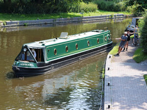 Supporting image for story: Spectacular renaissance in the region's waterways