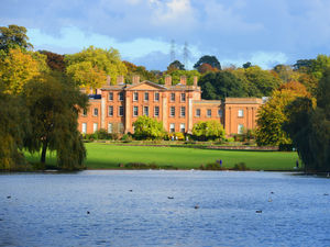 Supporting image for story: Himley Hall and Park to close for driveway repairs