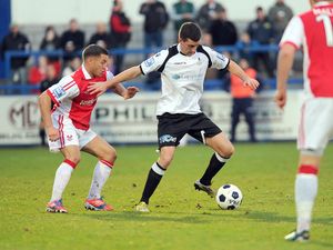 Supporting image for story: Former Shrewsbury Town and AFC Telford man Steve Leslie signs for Newtown
