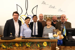 Prime Minister Rishi Sunak, MP Shaun Bailey with staff and customers at the Ukrainian Sunflower restaurant 