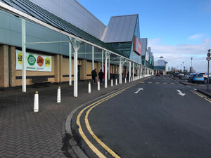 Supporting image for story: Shops closed and 3,500 homes hit in Telford power cut