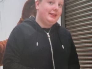 Supporting image for story: Appeal launched for public help finding missing Darlaston teenager