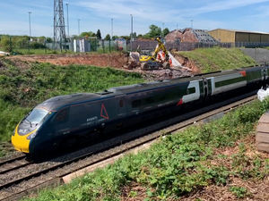 Supporting image for story: Hosting new railway HQ will benefit whole of West Midlands, says Mayor 