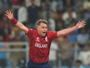 Supporting image for story: Jamie Overton says Sam Curran has stood up for England when the heat is on