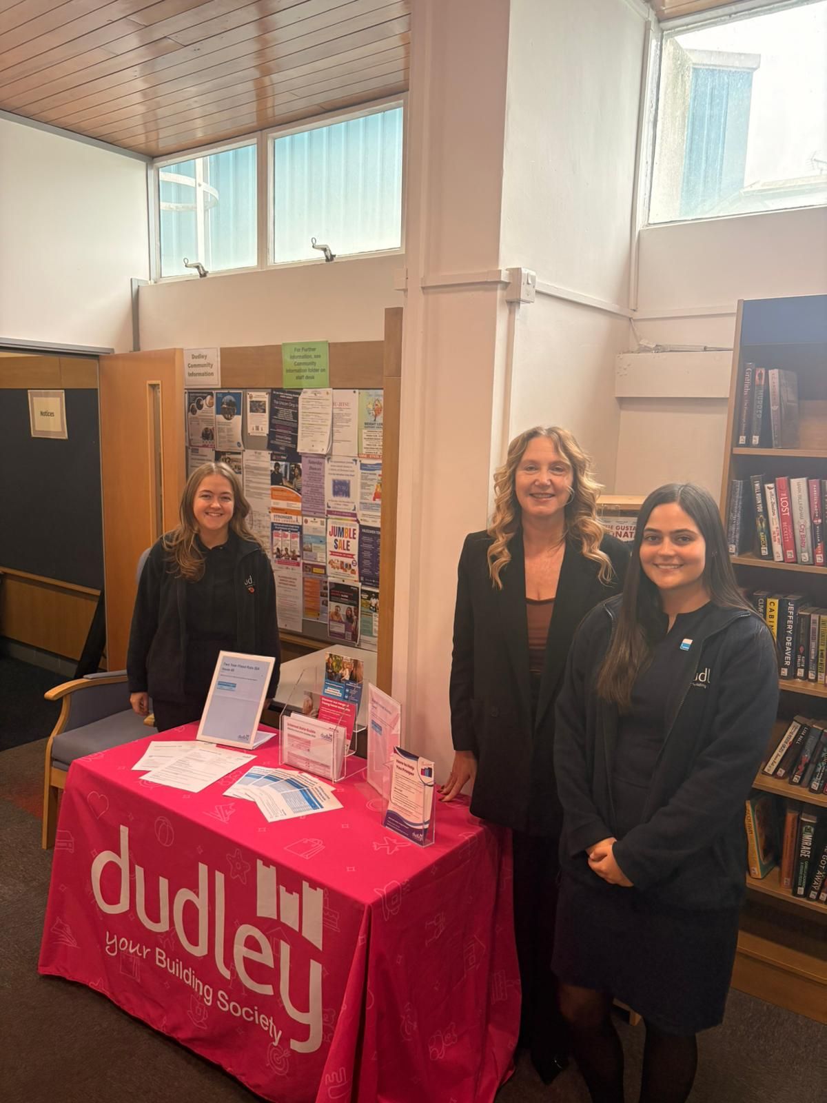 Halesowen welcomes Dudley Building Society&rsquo;s new pop-up financial service