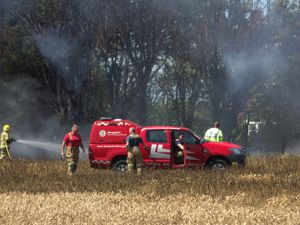 Supporting image for story: Villagers' relief after huge 'hair-raising' field fire foiled by 'quick-thinking' farmer and firefighters