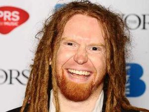 Supporting image for story: Newton Faulkner to play at Wolverhampton Slade Rooms