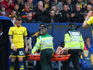 Supporting image for story: Shrewsbury physio Chris Skitt backs Joe Riley to return stronger after successful surgery 