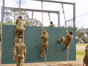 Supporting image for story: Australia’s military to recruit non-citizens in bid to boost troop numbers