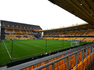 Supporting image for story: Exclusive: Wolves keen to keep out of contract star