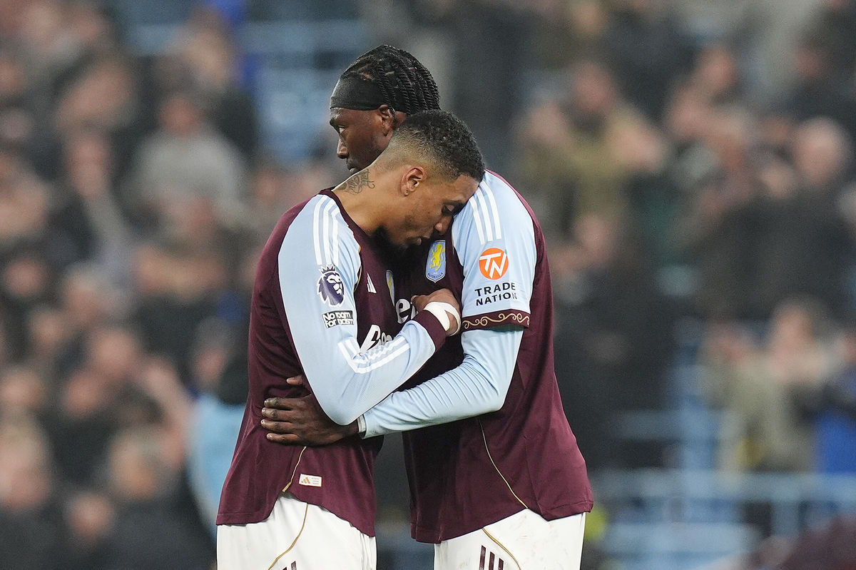 Unai Emery makes bad moment admission after Aston Villa suffer damaging Chelsea defeat