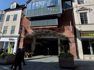 Supporting image for story: Moving Shrewsbury shopping centre ownership 'onshore' costs council £75,000