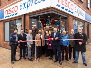 Supporting image for story: Tesco Express opens in Dawley, creating 15 new jobs
