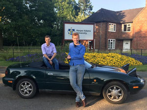 Supporting image for story: Duo's epic journey will drive home mental health message