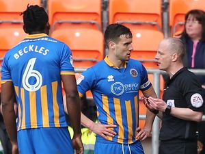 Supporting image for story: Chris Doig warns Shrewsbury players to prepare for play-off pressure