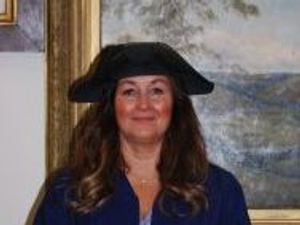 Supporting image for story: Mayor elect of Bridgnorth chosen in drama over casting vote 