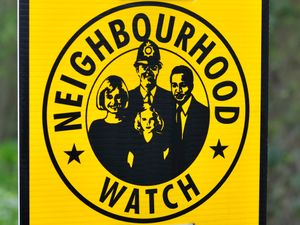 Supporting image for story: Almost 40,000 complaints made over 'noisy neighbours' over lockdown