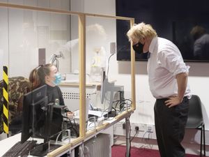 Supporting image for story: PM urges people to get vaccinated ahead of New Year celebrations