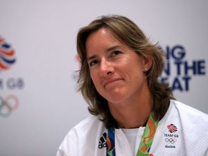 Supporting image for story: Olympic rower and former cabinet secretary made peers
