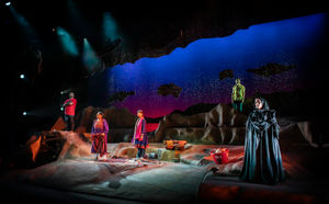 A Thousand Splendid Suns company. Pamela Raith Photography