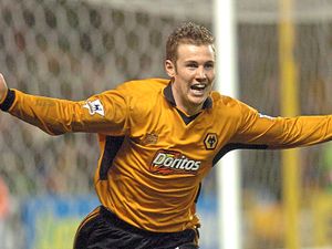 Supporting image for story: Former Wolves man Kenny Miller gives top backing to the current crop after stellar season