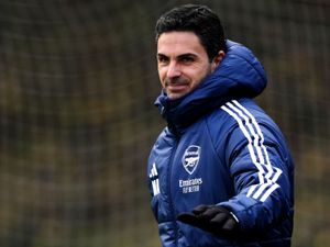 Supporting image for story: Mikel Arteta: Chelsea fully deserve to be talked about for Premier League title
