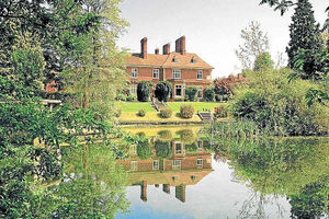 Supporting image for story: Albrighton Hall, Shrewsbury