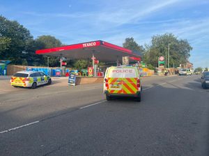 Supporting image for story: Six teenage girls arrested after dawn robbery in Dudley are released on bail 