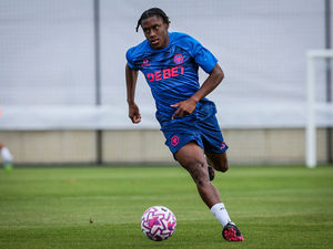 Supporting image for story: Exclusive interview: Jean-Ricner Bellegarde's midfield dream, renewed confidence and Wolves fight