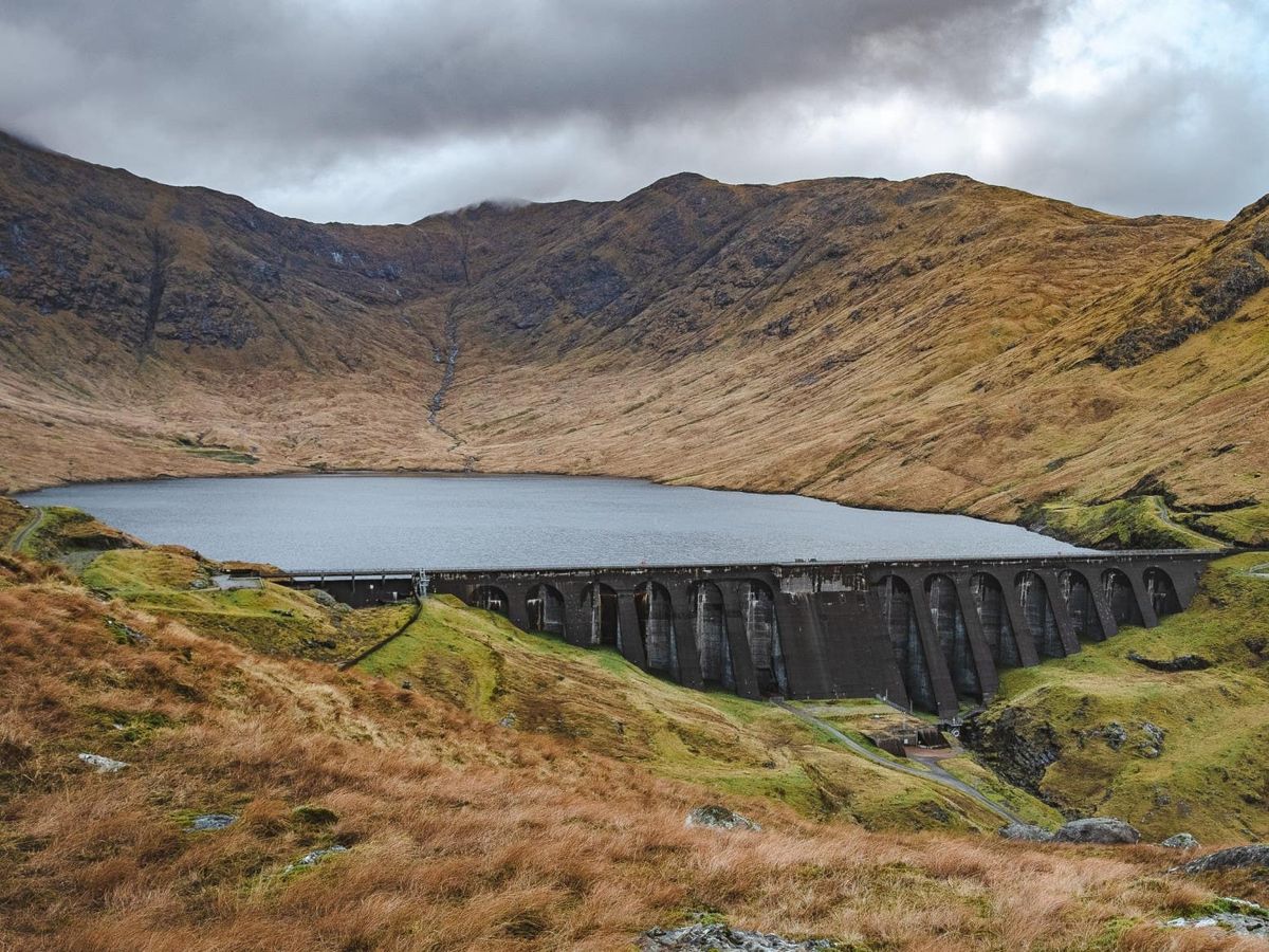 Hydro-electric station in mountain evacuated after &lsquo;explosion&rsquo;