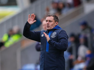 Supporting image for story: The contract conundrum for Shrewsbury Town and Paul Hurst